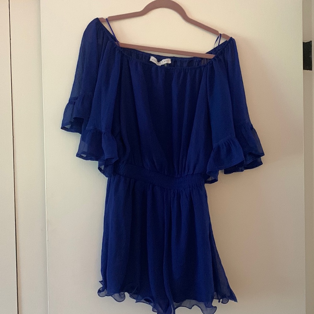 Vici Endless Rose Ruffle Sleeve Romper NWT small Blue